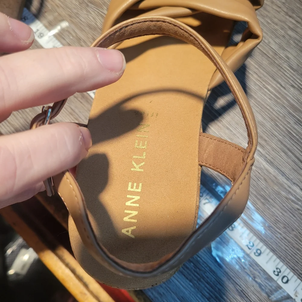 Anne Klein NEW‎ Women's Tan Wedge Sandals Size 10